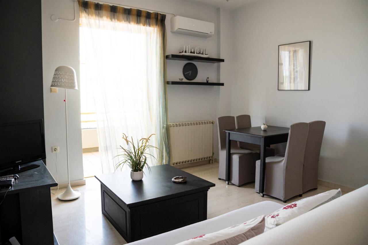 Eftihia Apartments By The Sea Rethymno Esterno foto