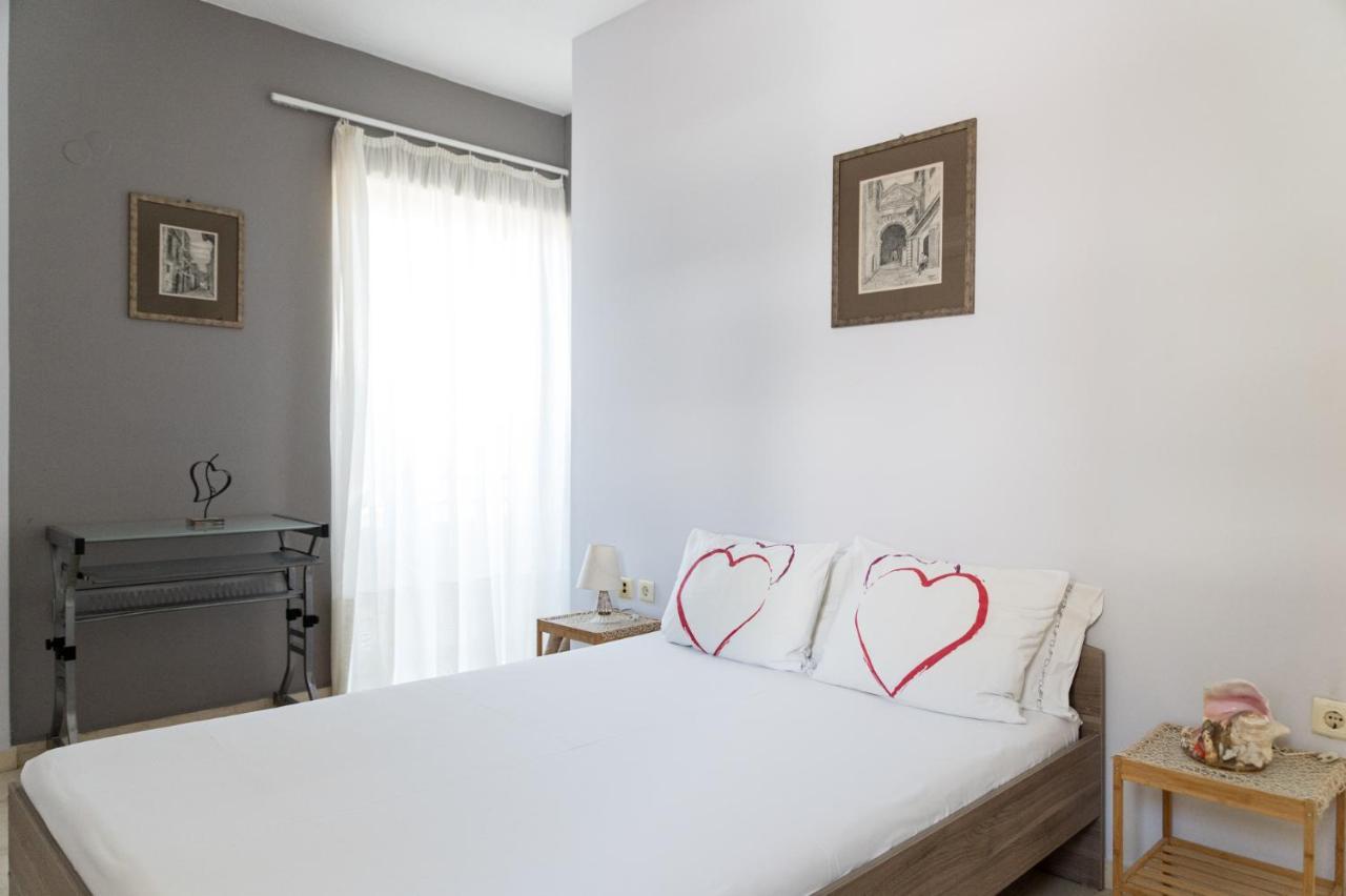 Eftihia Apartments By The Sea Rethymno Esterno foto