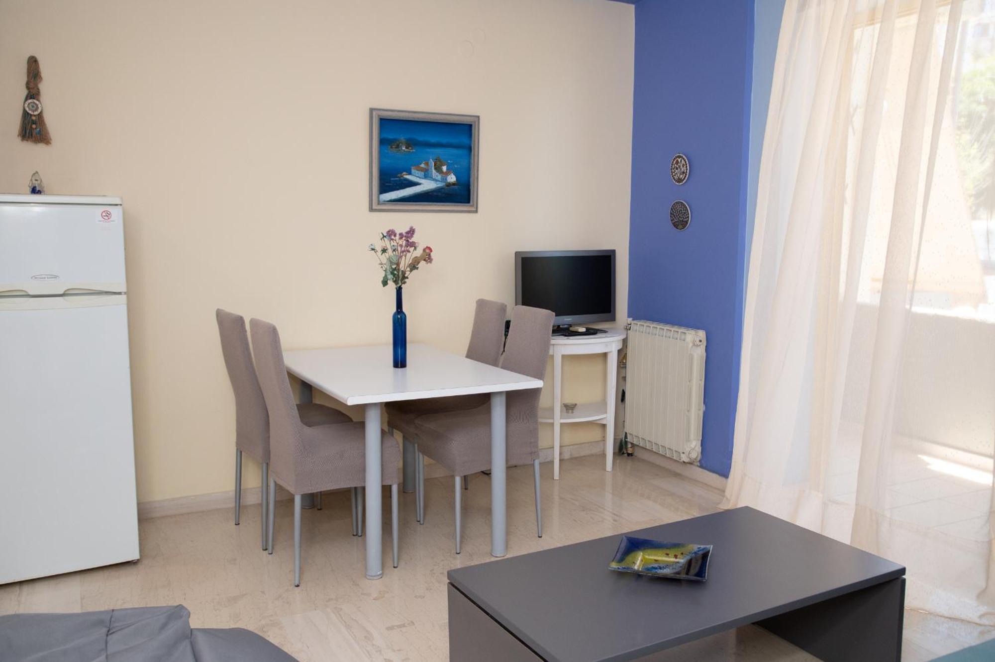 Eftihia Apartments By The Sea Rethymno Esterno foto