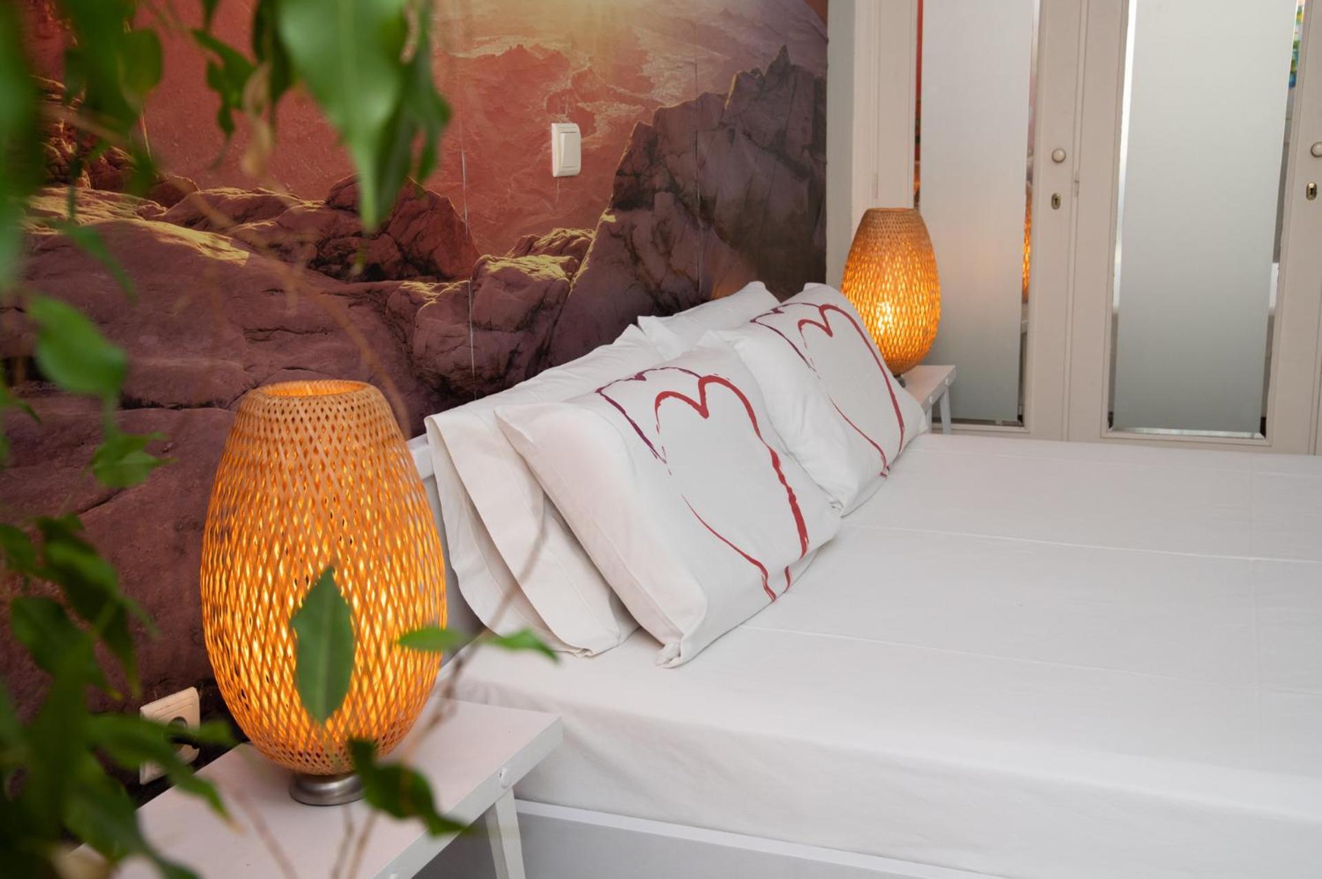 Eftihia Apartments By The Sea Rethymno Esterno foto