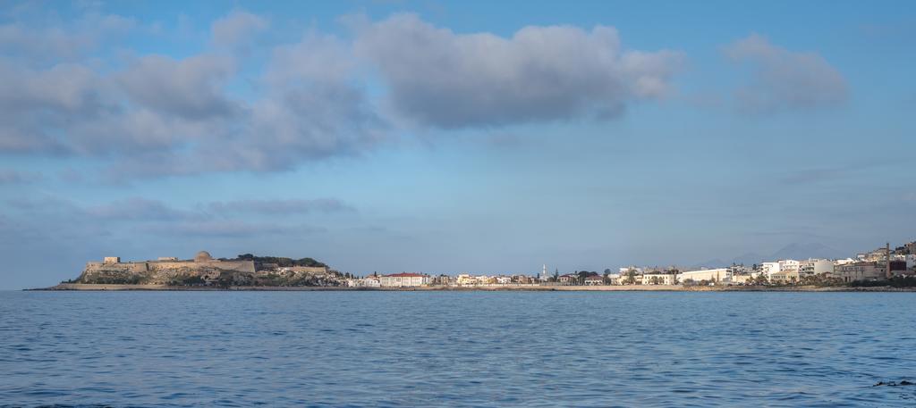 Eftihia Apartments By The Sea Rethymno Esterno foto